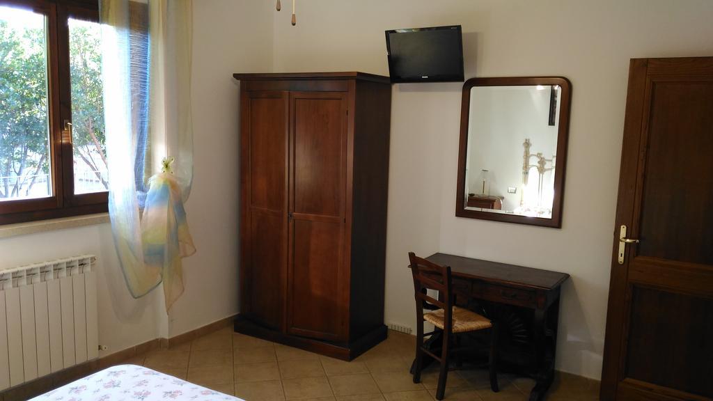 Villa San Nicola B&B Follonica Zimmer foto